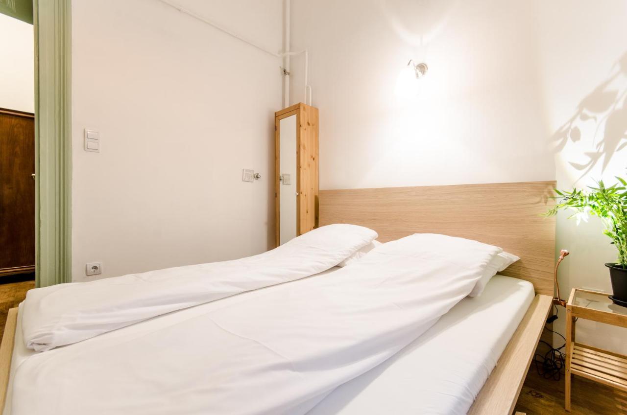 B63 2 Bedroom Apartment In Heart Of City ブダペスト エクステリア 写真